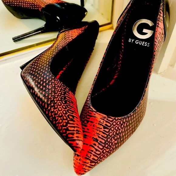 Guess Women Pumps Coral Pink Black Size 6 High Heels Brand New - Picture 1 of 6